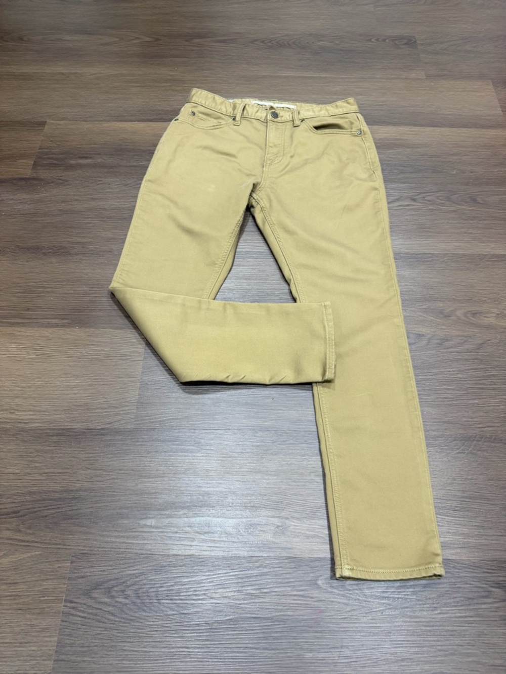 🔴 (SOLD) Banana Republic travel jeans